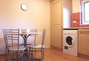 Grosvenor Gardens Hotel Edinburgh Bagian luar foto